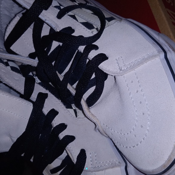 Shoes black and - Picture 1 of 4